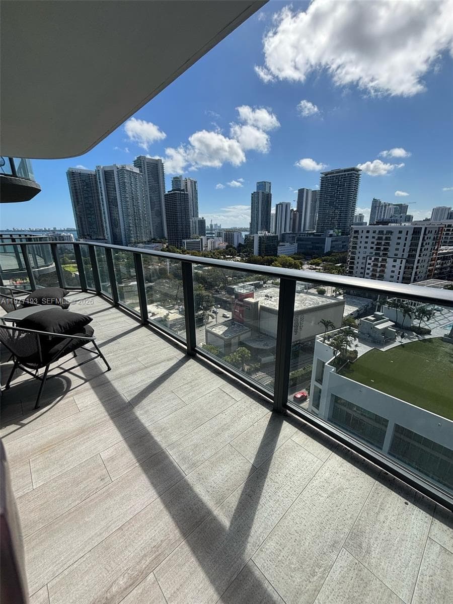121 NE 34th St # 1503, Miami FL 33137