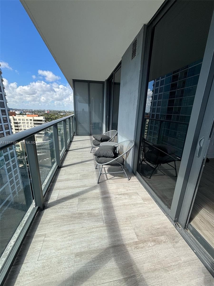 121 NE 34th St # 1503, Miami FL 33137