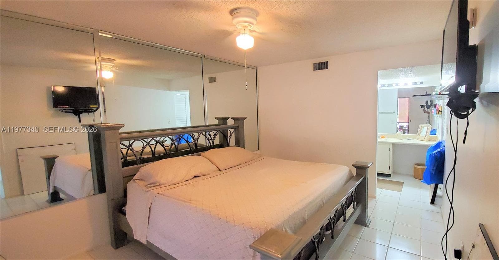 20025 NE 3rd Ct # 1, Miami FL 33179