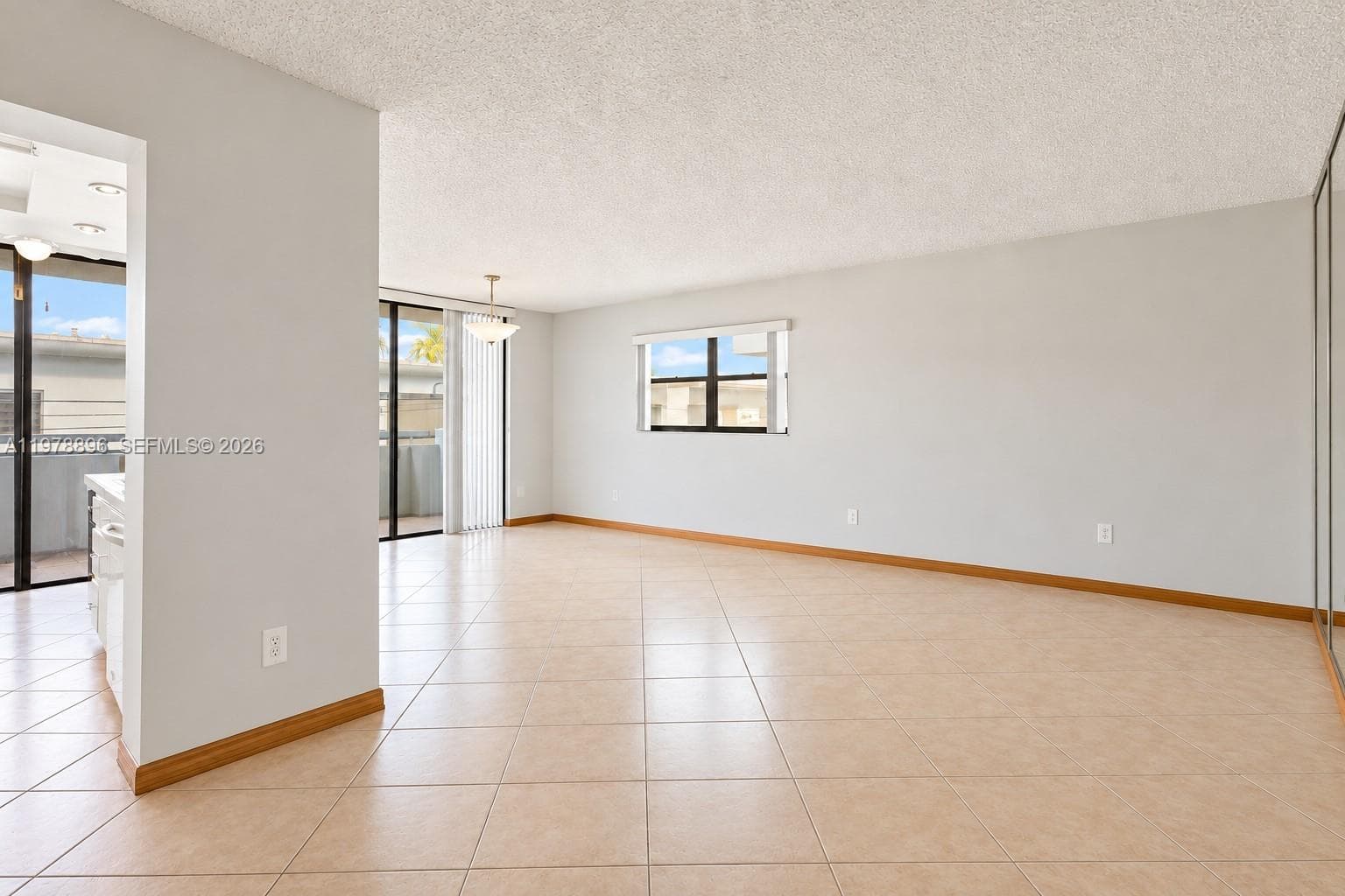 7300 Wayne Ave # 217, Miami Beach FL 33141