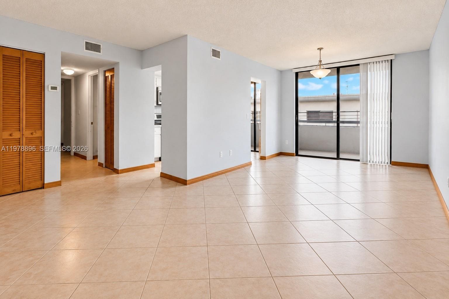 7300 Wayne Ave # 217, Miami Beach FL 33141
