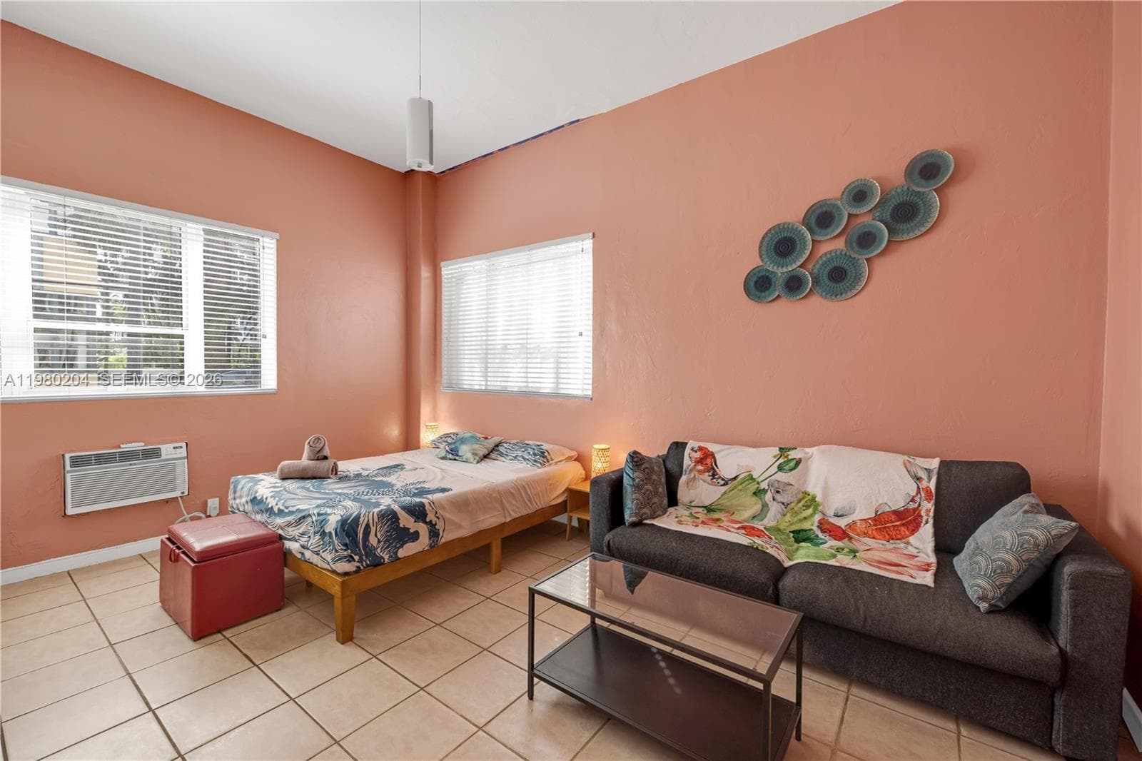 255 W 24th St # 107, Miami Beach FL 33140