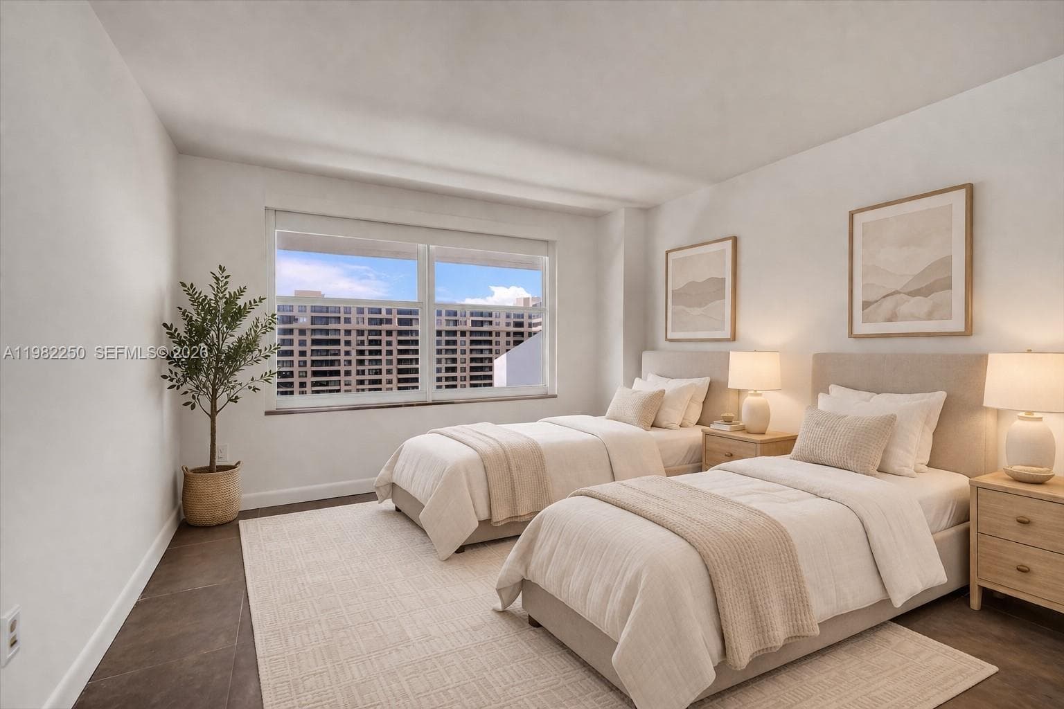 199 Ocean Lane Dr # 1009, Key Biscayne FL 33149
