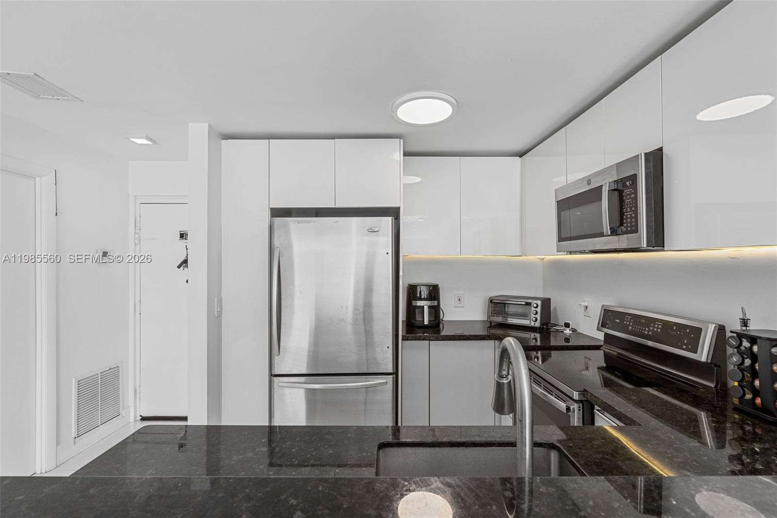 6545 Indian Creek Dr # 306, Miami Beach FL 33141