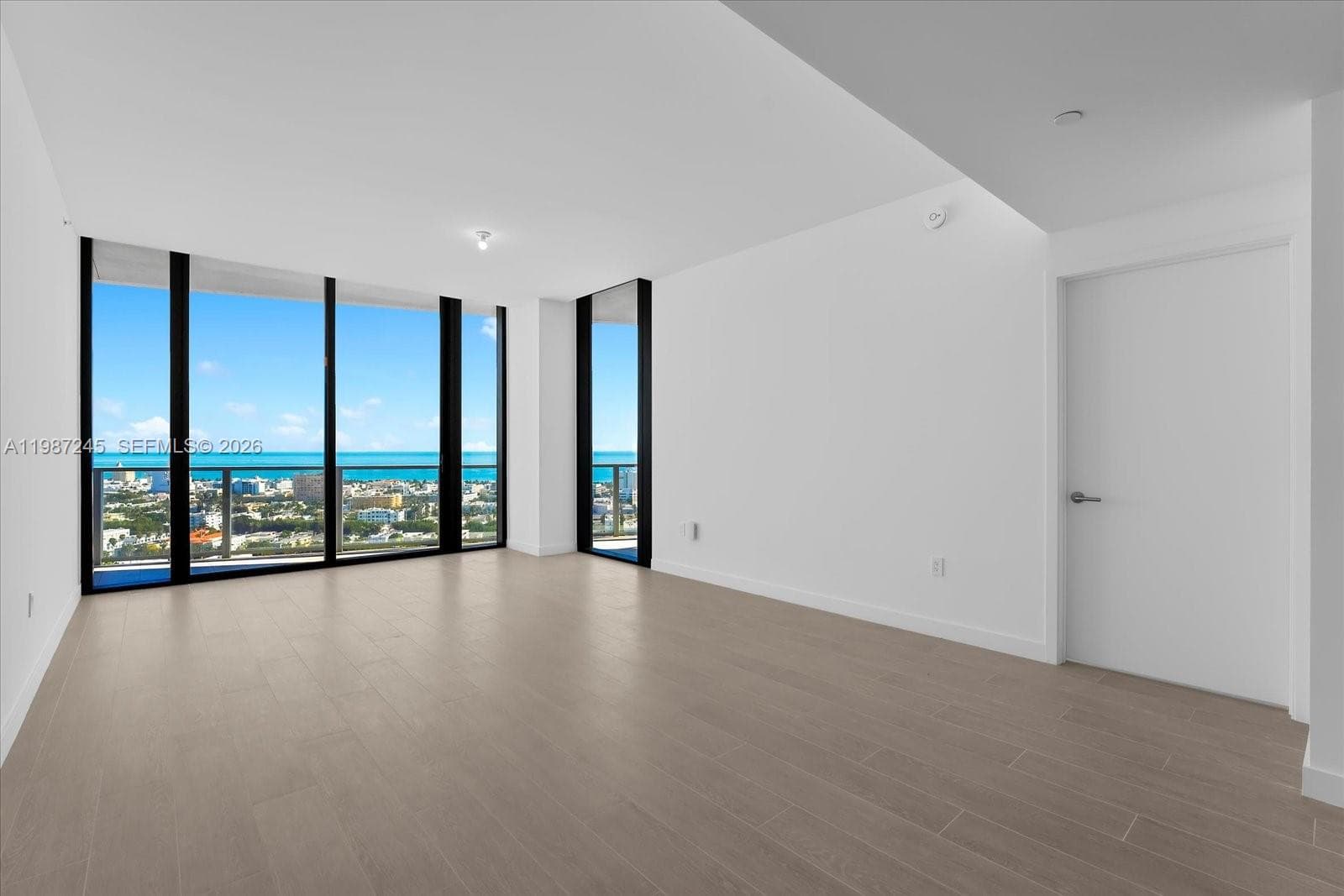 500 Alton Rd # 2402, Miami Beach FL 33139