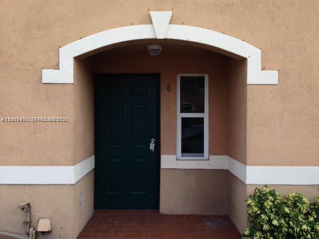 7905 NW 8 ST # 8A, Miami FL 33126