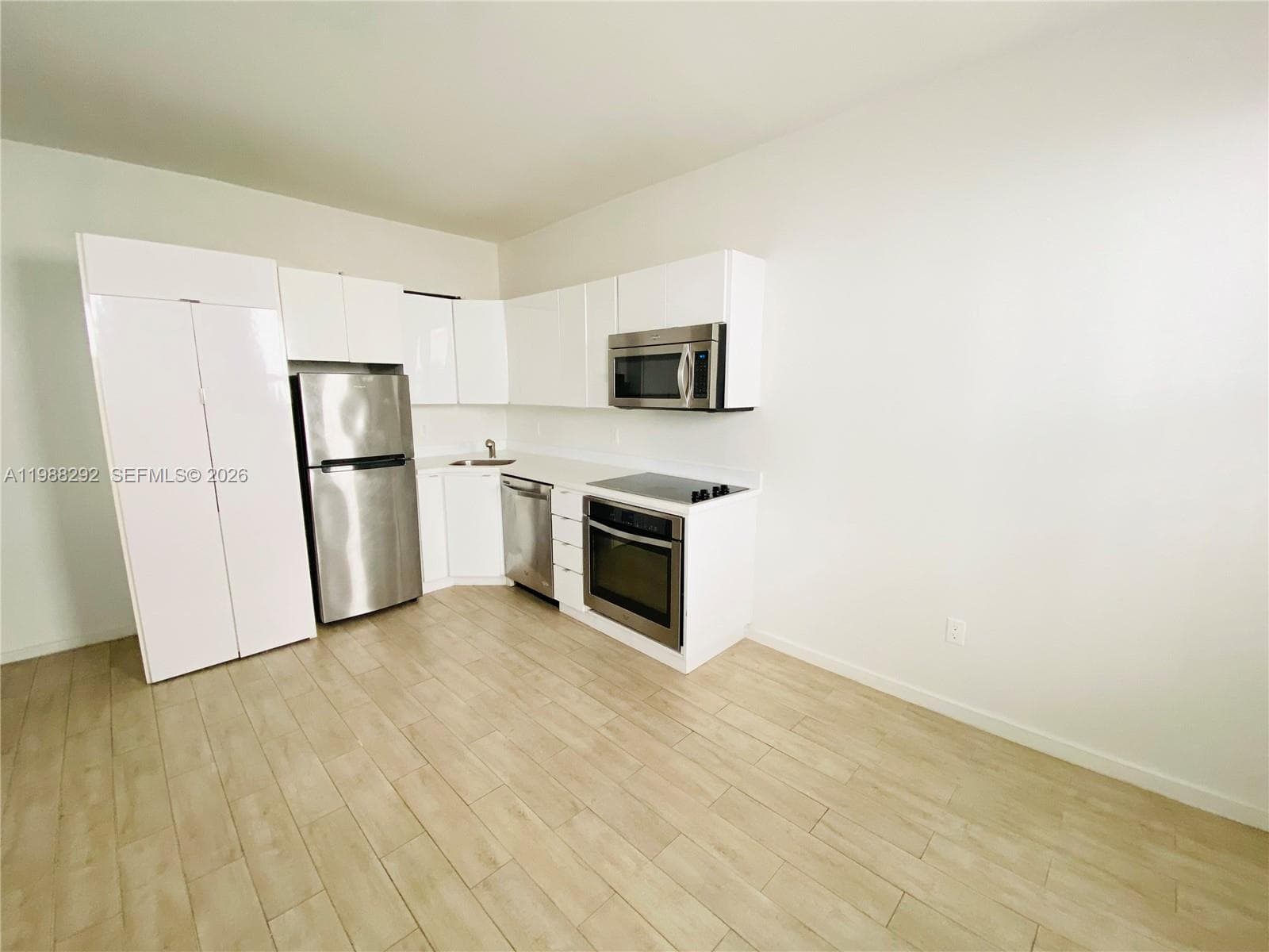 1611 Meridian Ave # 305, Miami Beach FL 33139