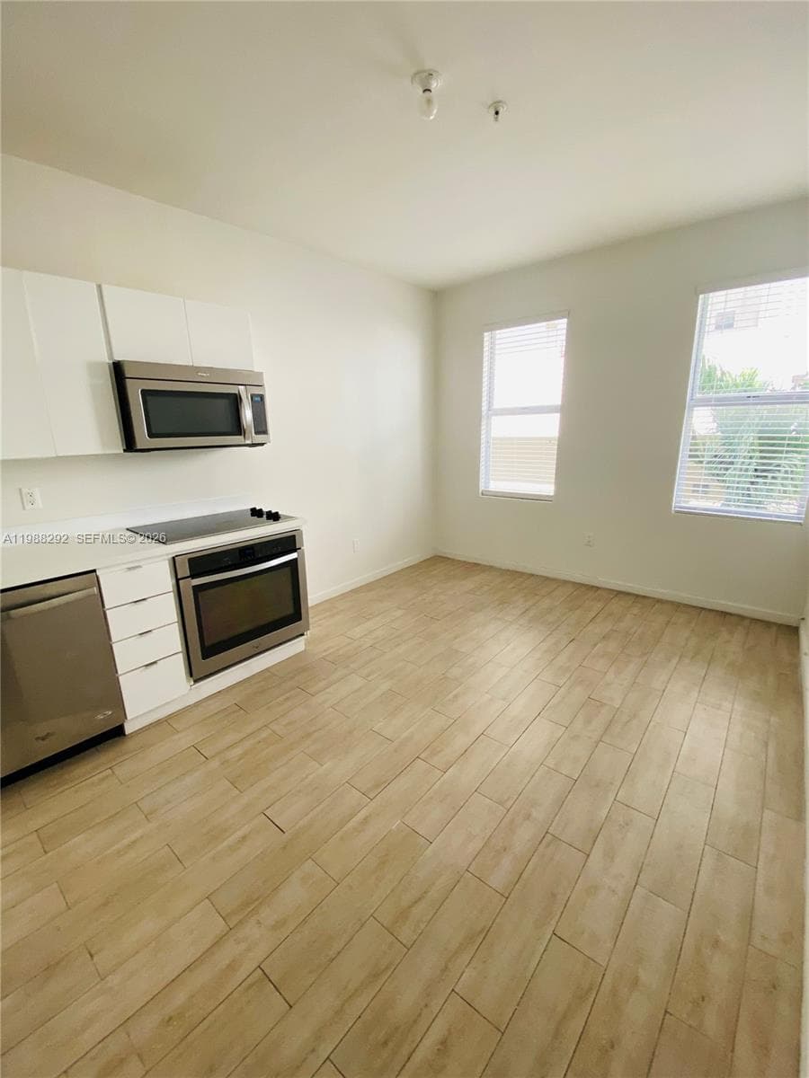 1611 Meridian Ave # 305, Miami Beach FL 33139