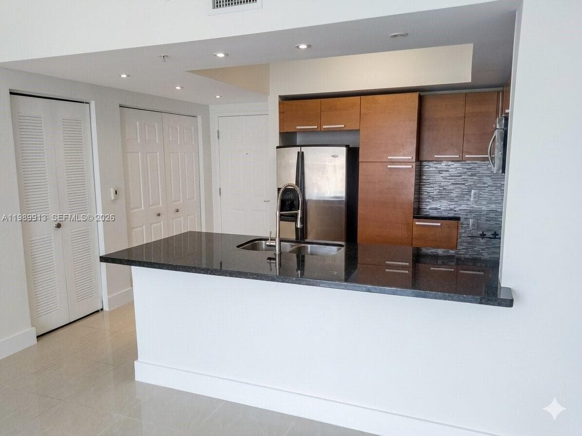 2030 S Douglas Rd # 414, Coral Gables FL 33134