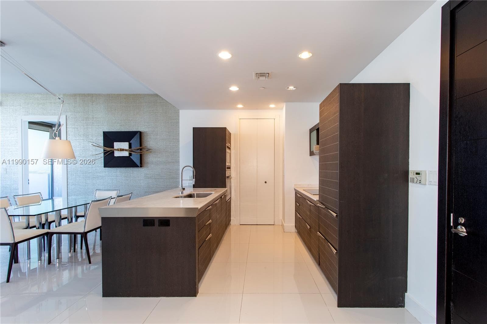 200 BISCAYNE BLVD WY # 4512, Miami FL 33131