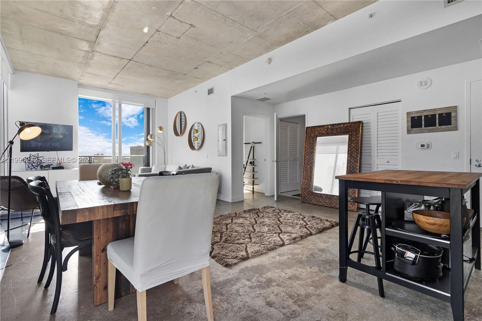 151 SE 1st St # 2802, Miami FL 33131