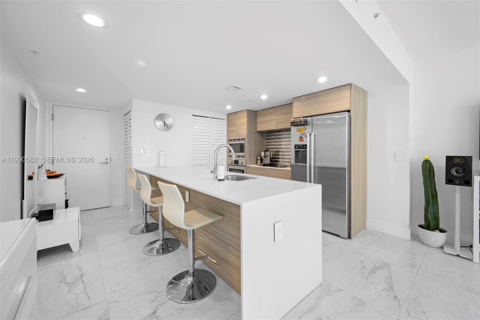 6610 Indian Creek Dr # 406, Miami Beach FL 33141