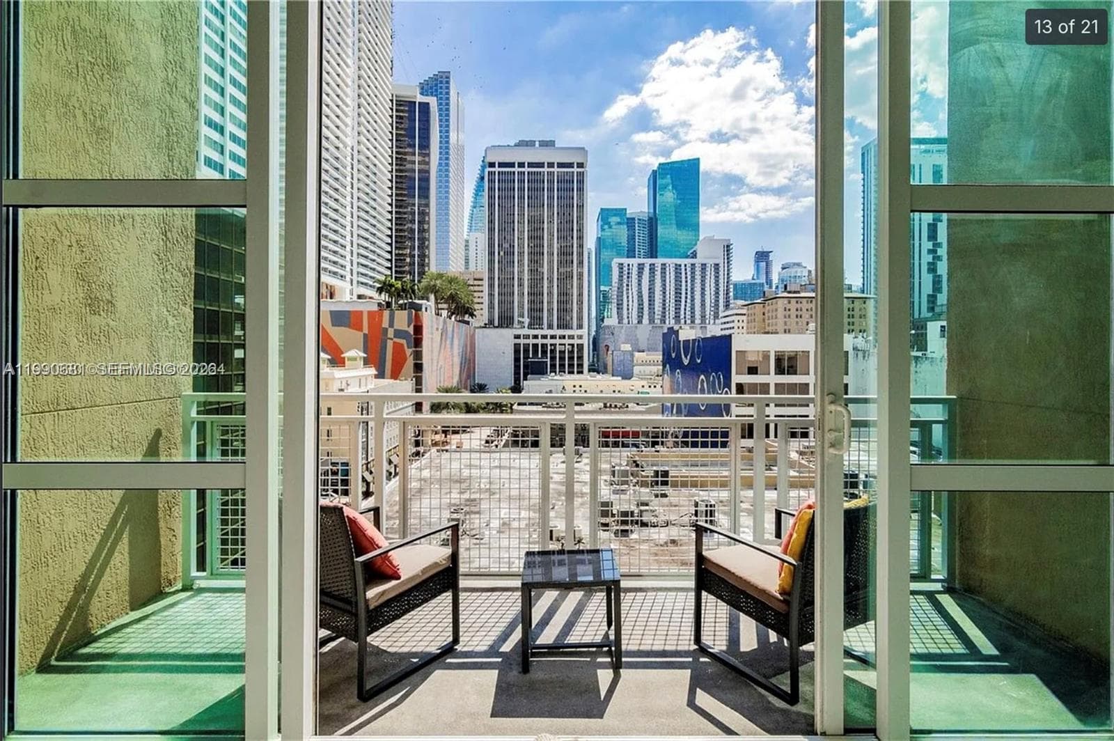253 NE 2nd St # 617, Miami FL 33132