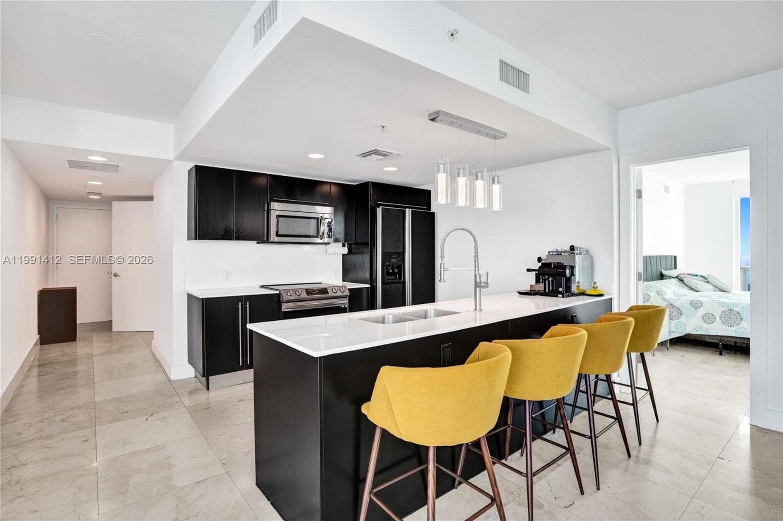 665 NE 25th St # 2105, Miami FL 33137