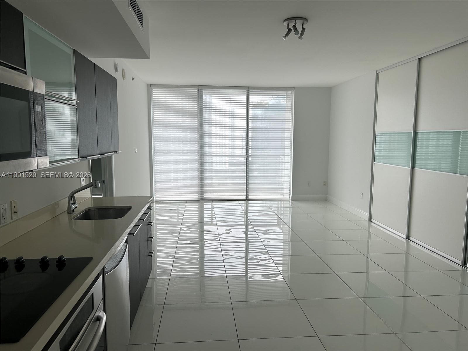 90 SW 3rd St # 3610, Miami FL 33130
