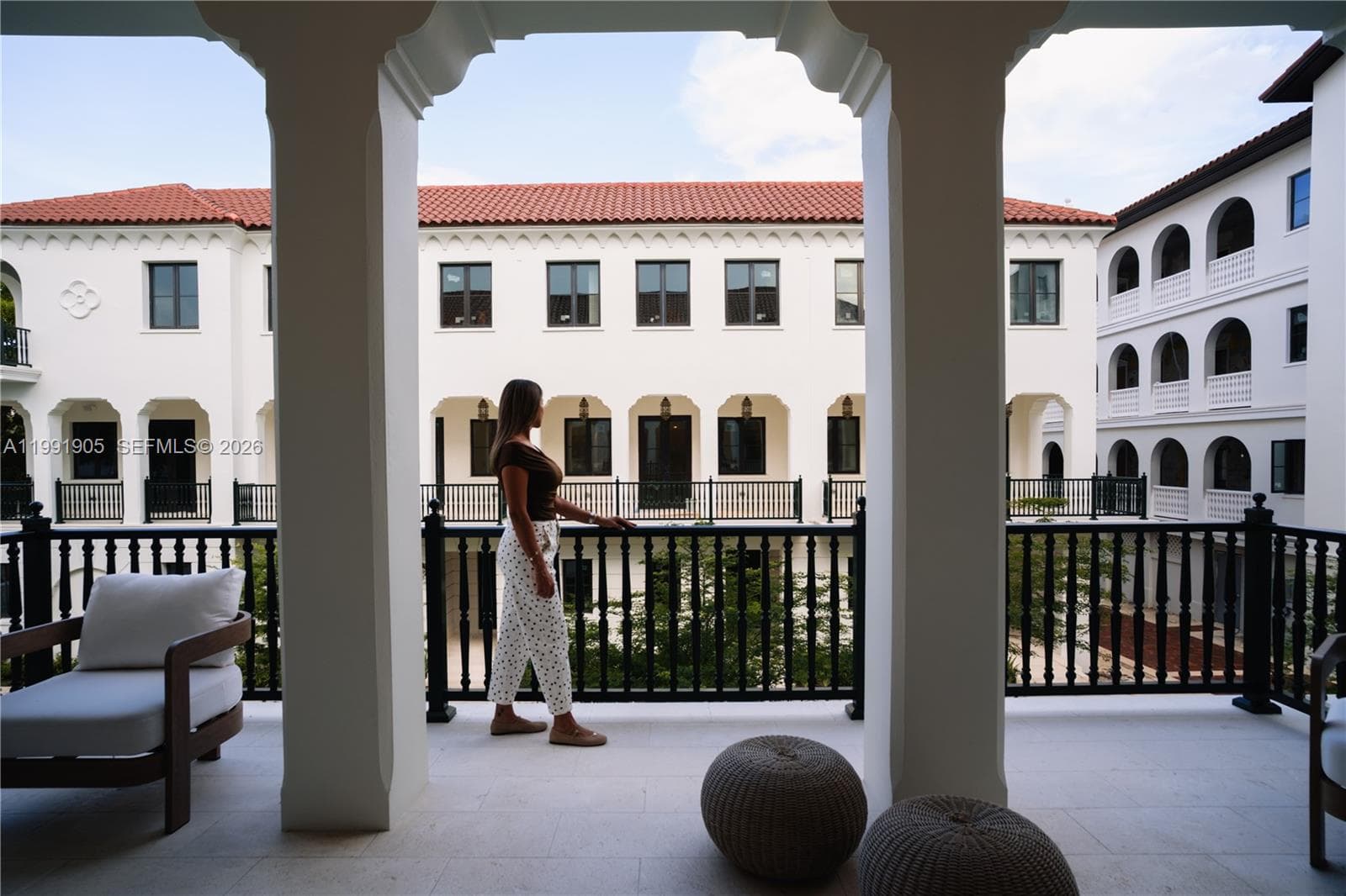 504 Malaga Ave # T3, Coral Gables FL 33134