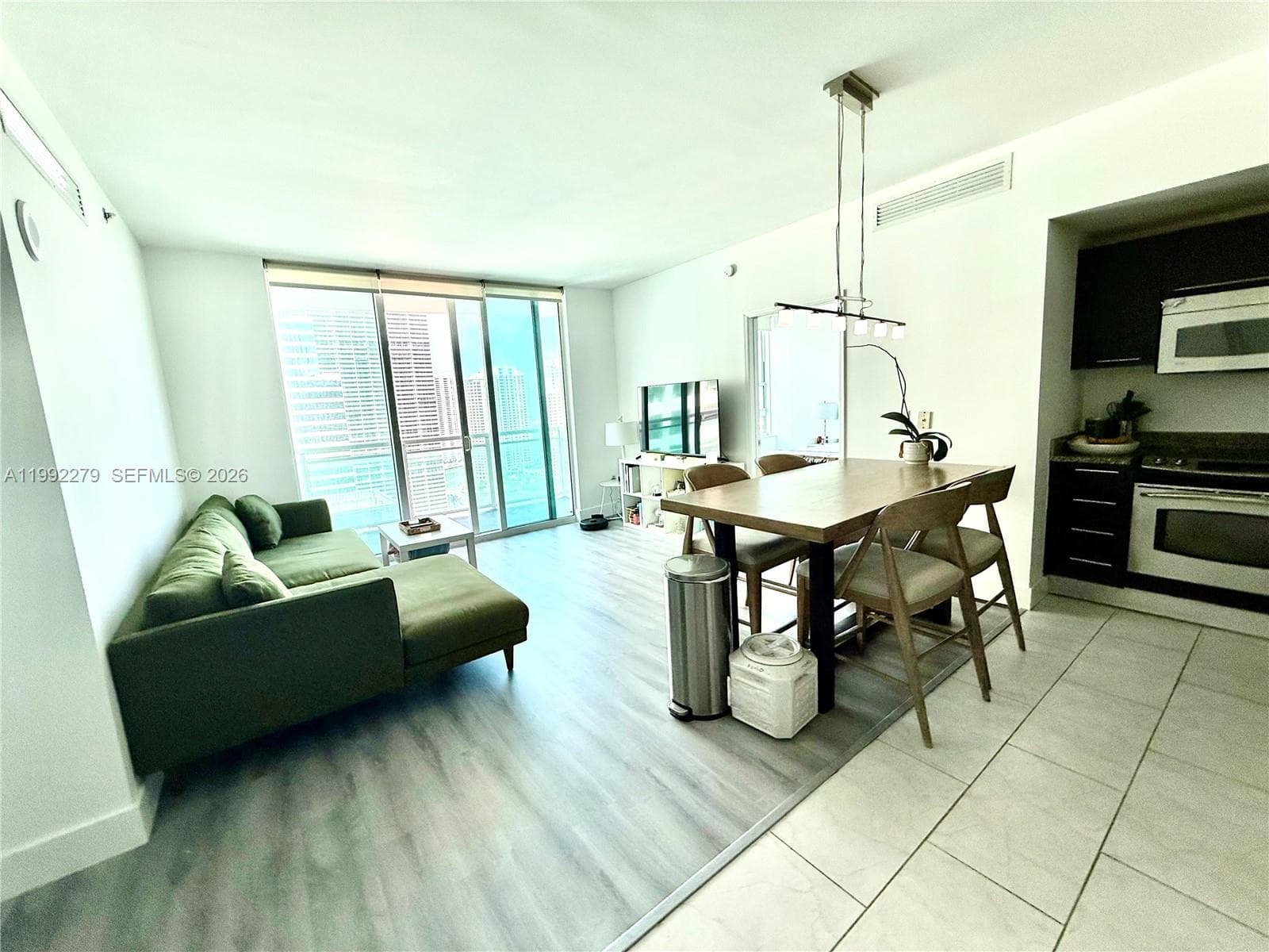 950 Brickell Bay Dr # 2706, Miami FL 33131