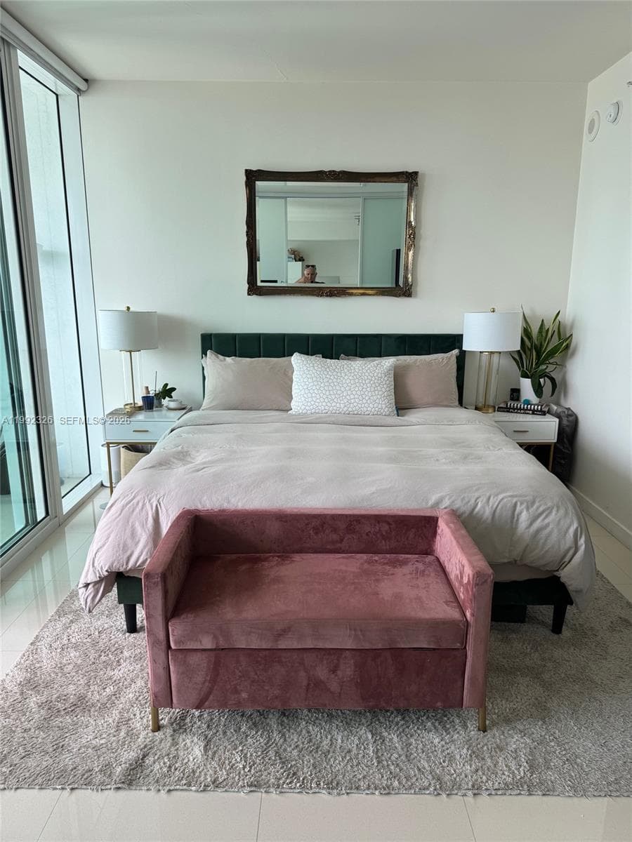 1040 Biscayne Blvd # 2605, Miami FL 33132