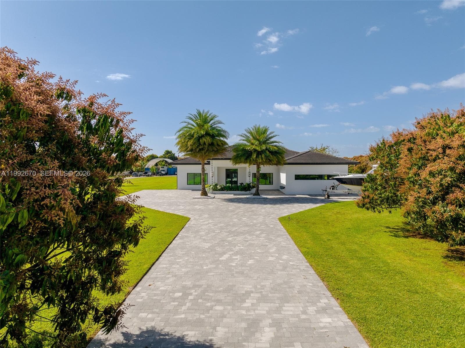 17950 SW 192nd St, Miami FL 33187
