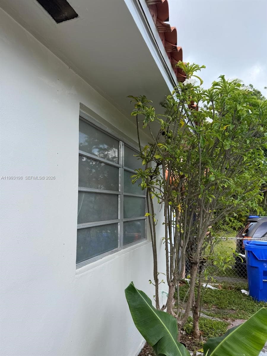 2353 SW 2nd St, Miami FL 33135