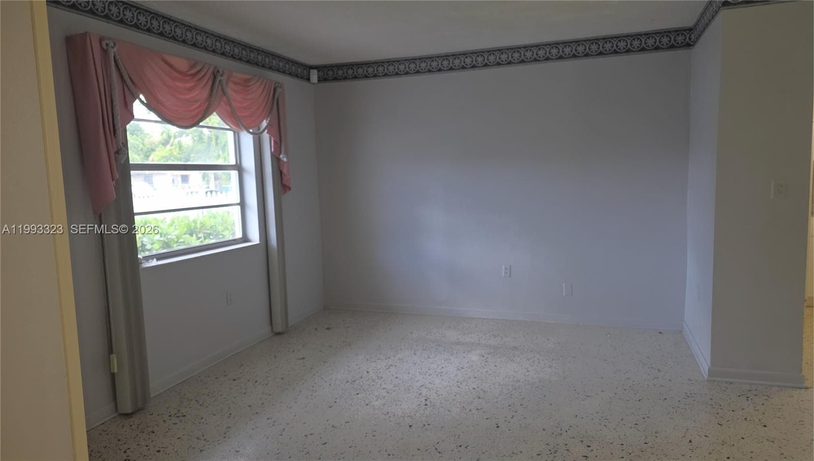 3066 NW 28th St, Miami FL 33142