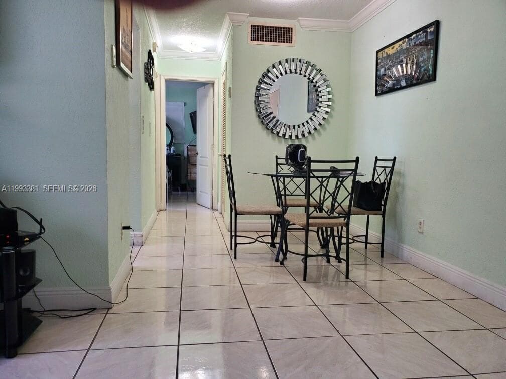 3901 SW 78th Ct # 221, Miami FL 33155
