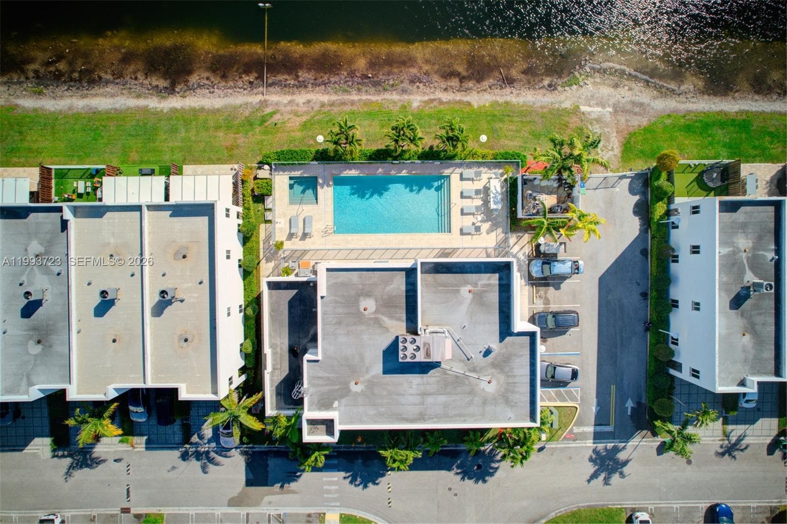 7159 NW 102nd Place, Doral FL 33178