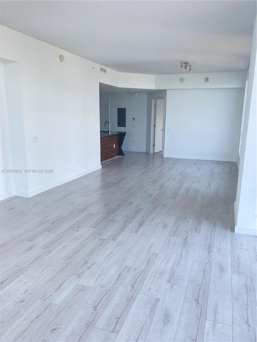 601 NE 27TH ST # 1107, Miami FL 33137