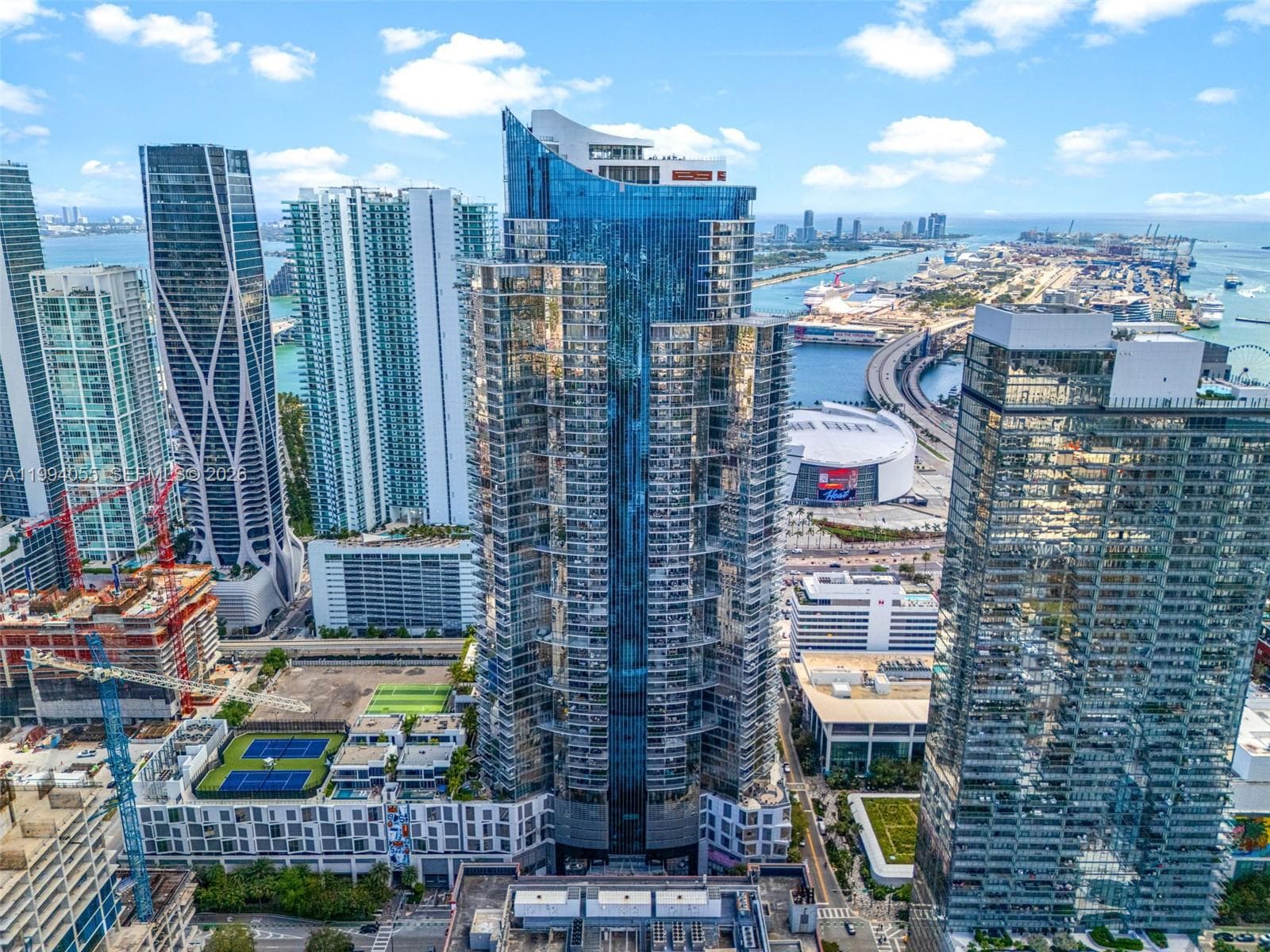 851 NE 1st Ave # 1205, Miami FL 33132