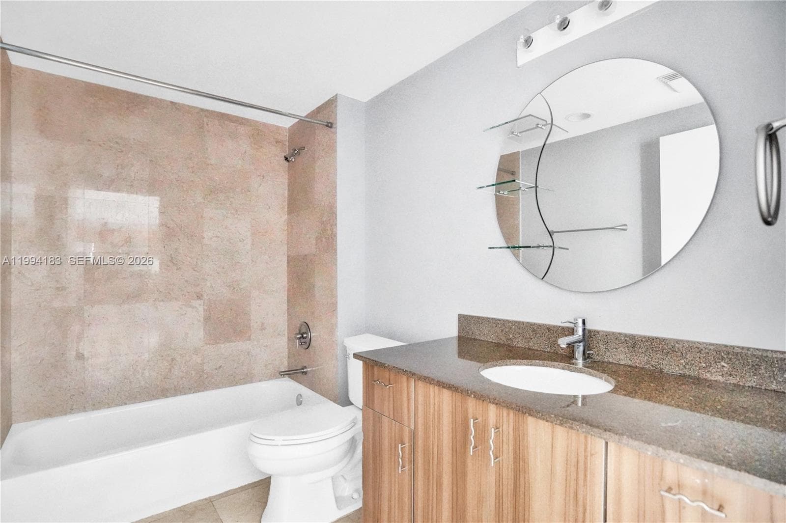 6305 Indian Creek Dr # 3B, Miami Beach FL 33141