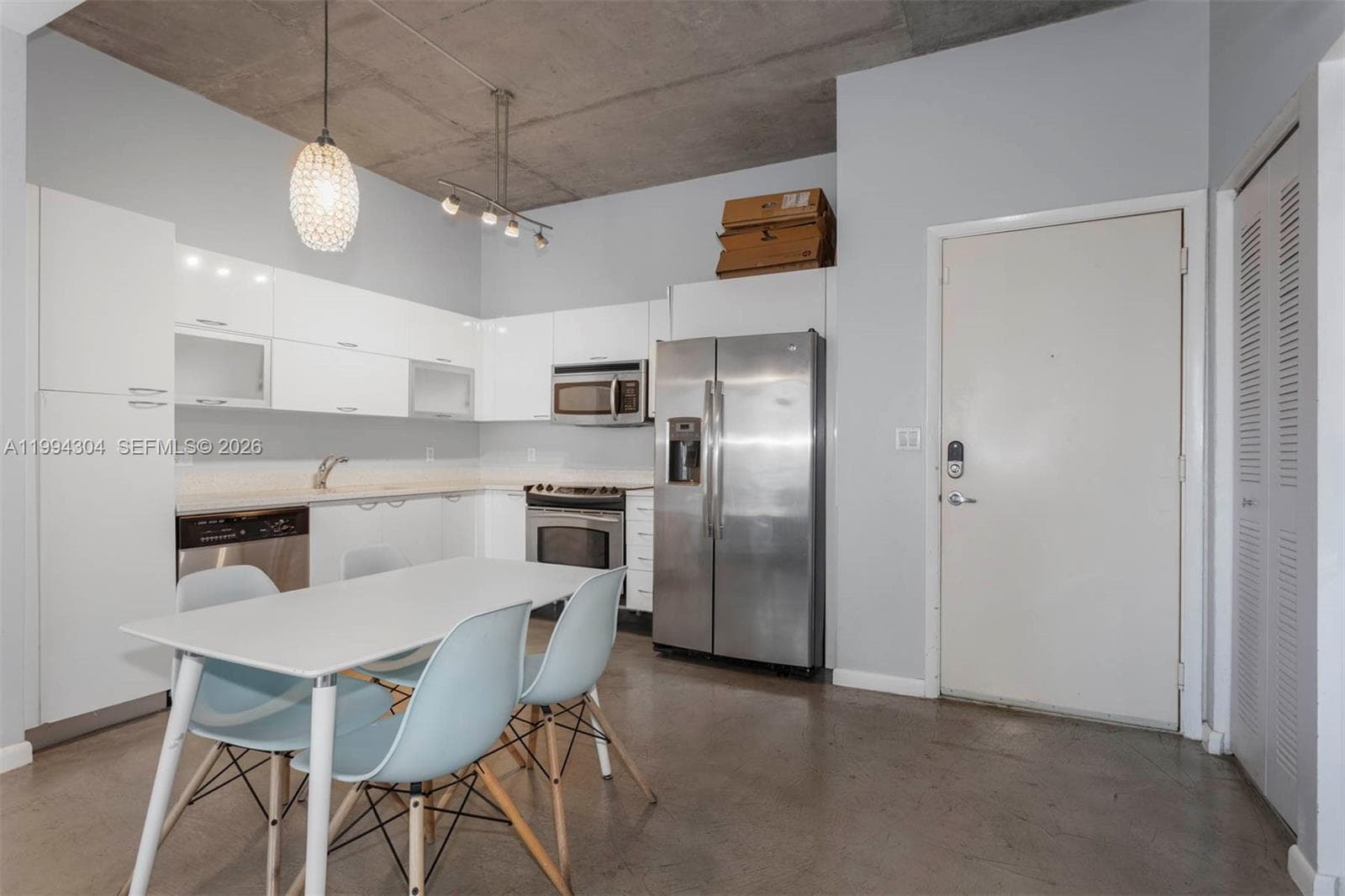 234 NE 3rd St # 1106, Miami FL 33132
