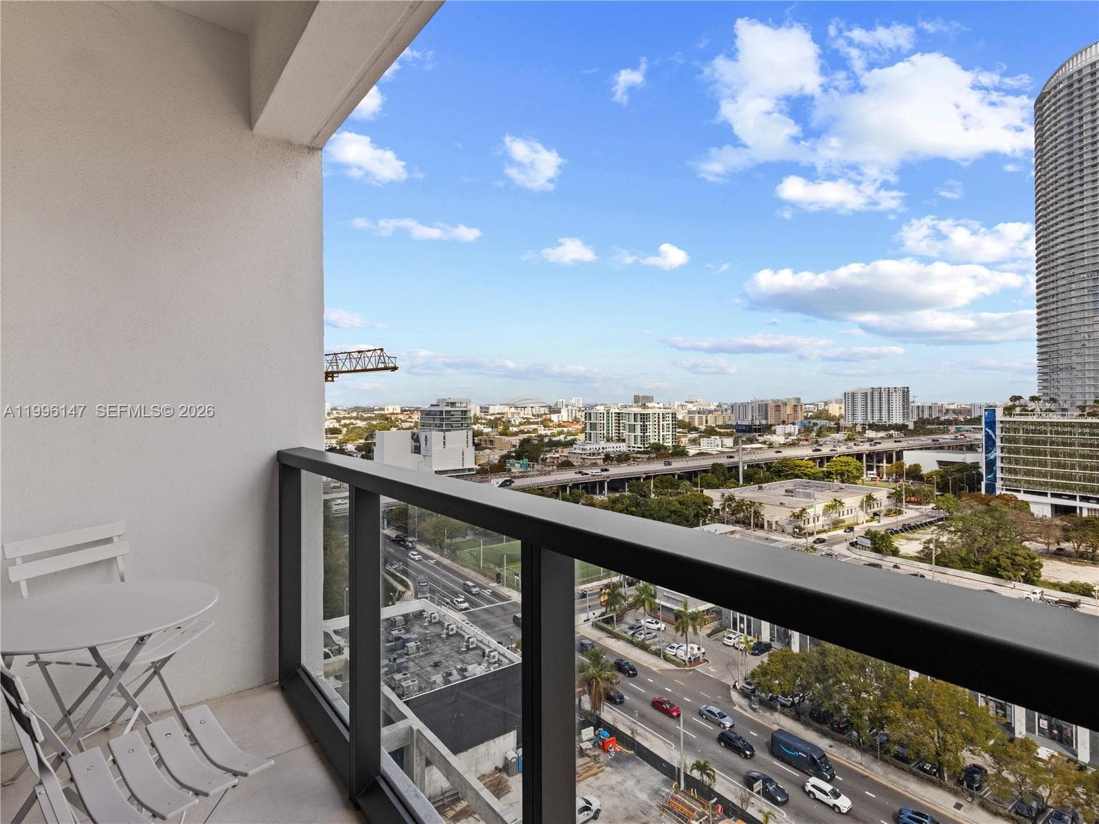 239 SW 9th St # 1403, Miami FL 33130