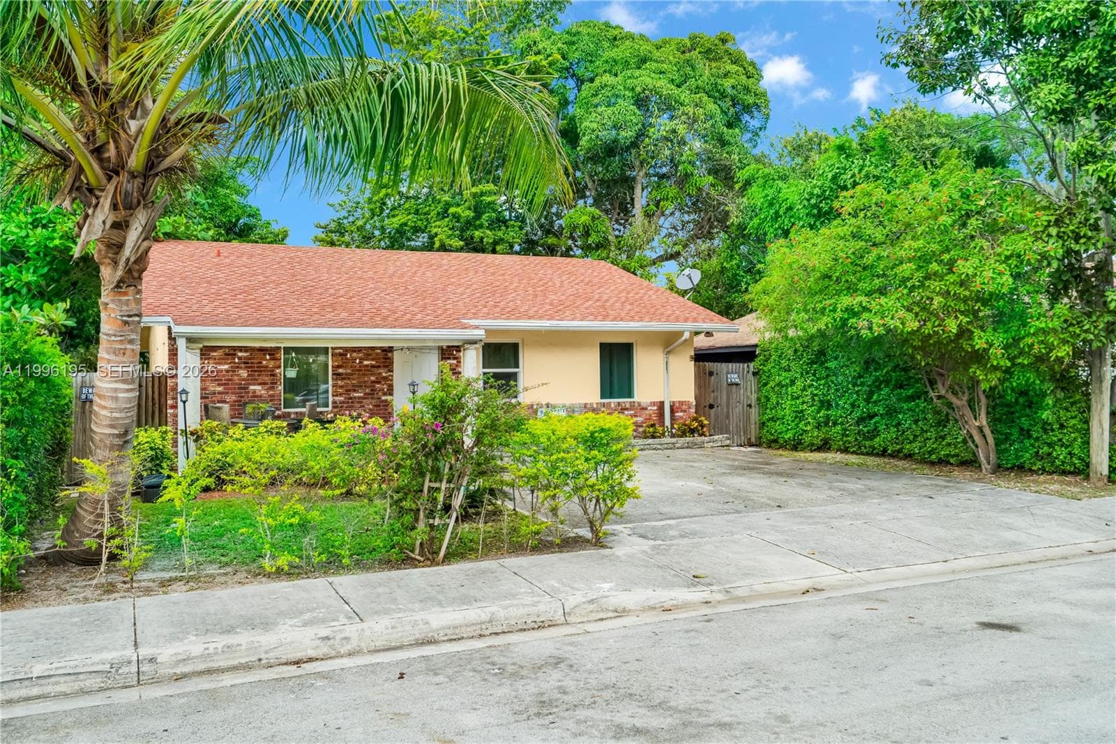 6133 SW 62nd Ter, South Miami FL 33143