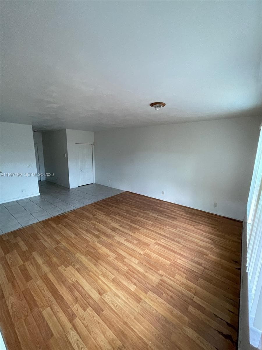 870 NE 212th Ter # 3, Miami FL 33179