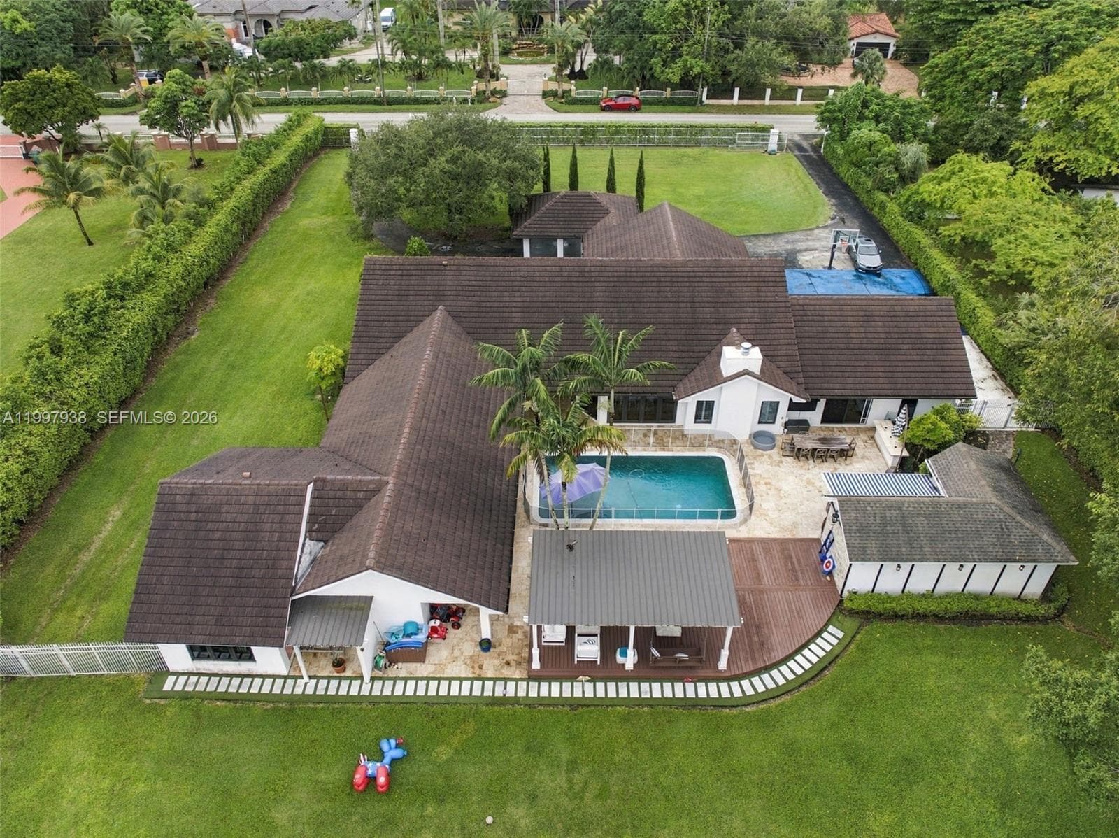 11301 SW 95th St, Miami FL 33176