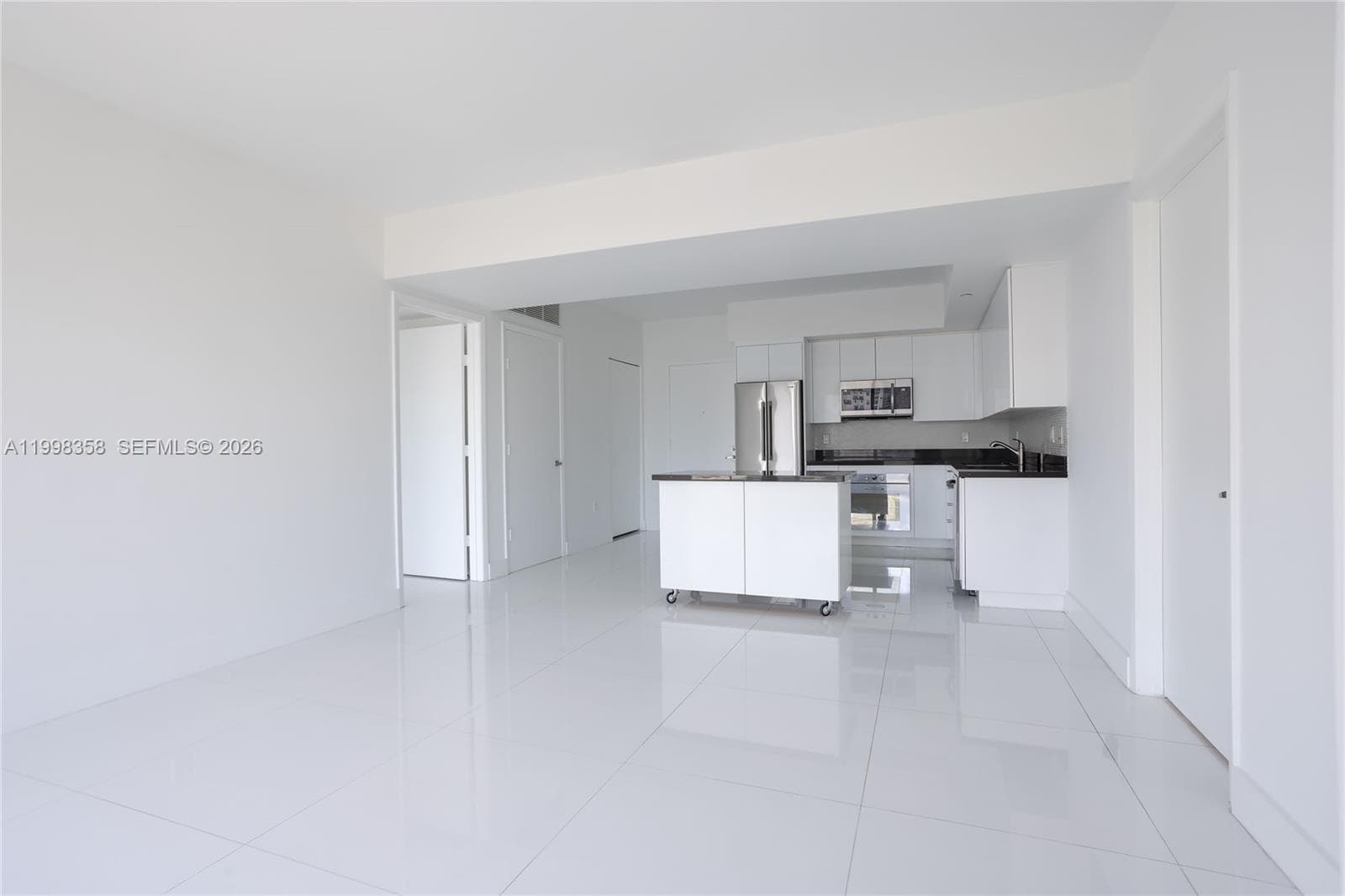 92 SW 3rd St # 3512, Miami FL 33130