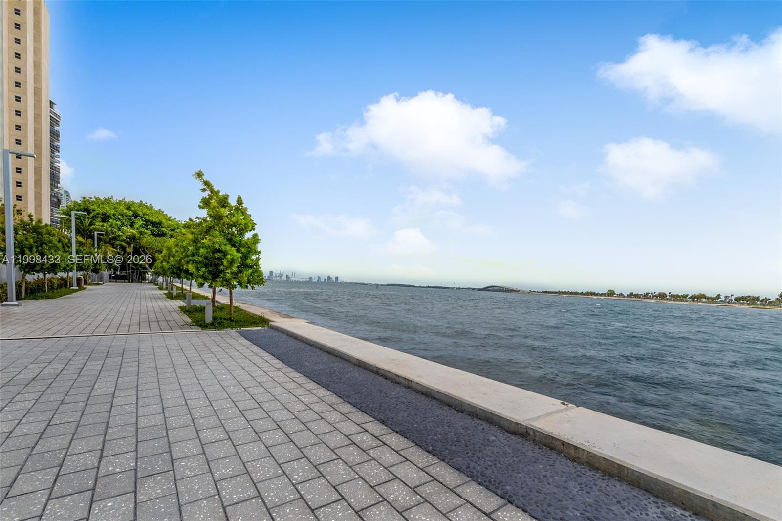 150 SE 25th Rd # 12B, Miami FL 33129