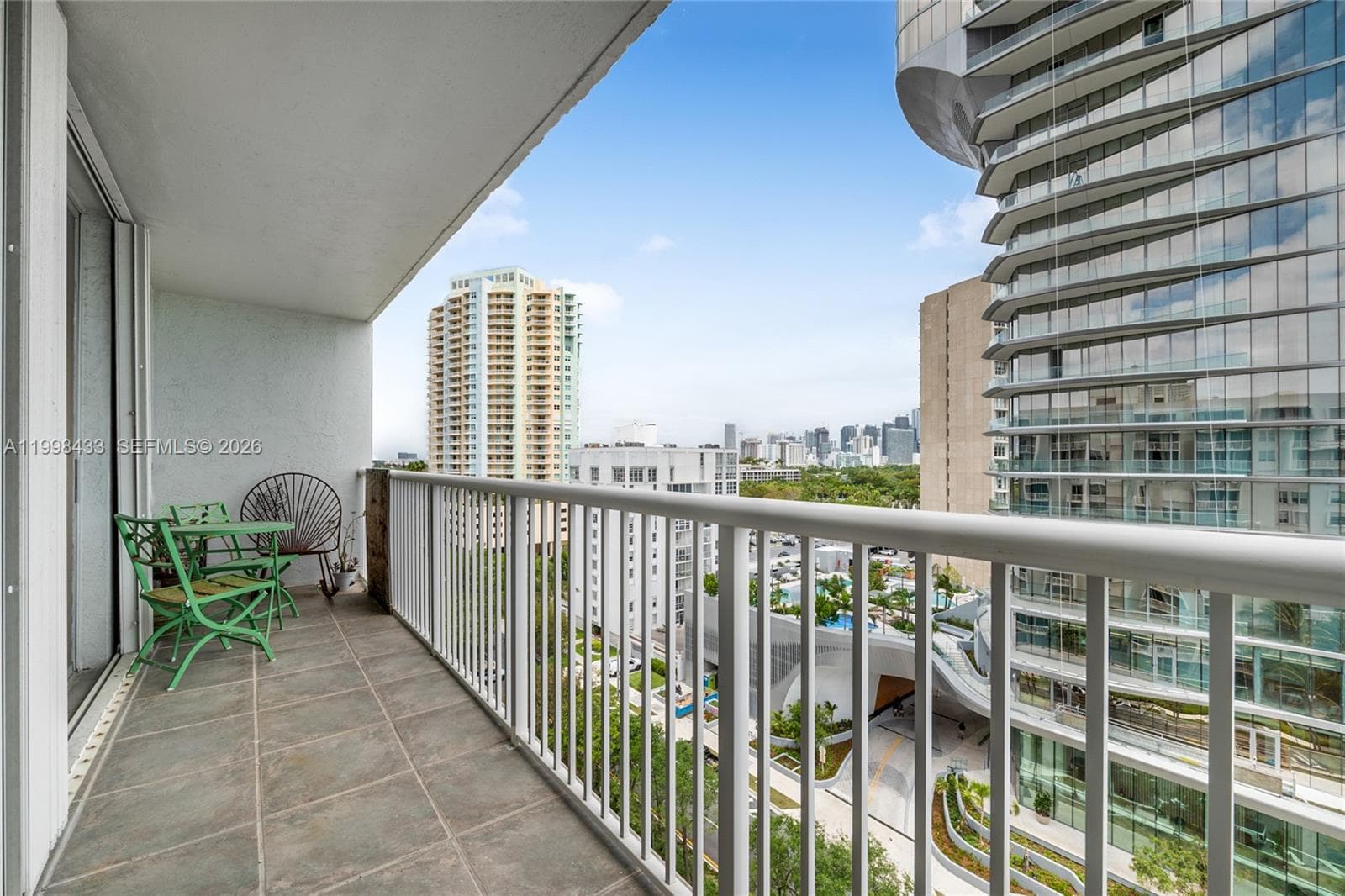 150 SE 25th Rd # 12B, Miami FL 33129