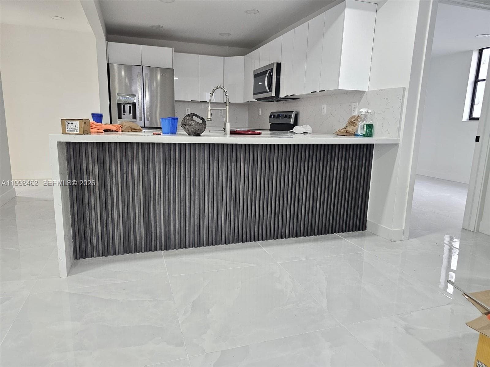 7125 Bay Dr # 506, Miami Beach FL 33141