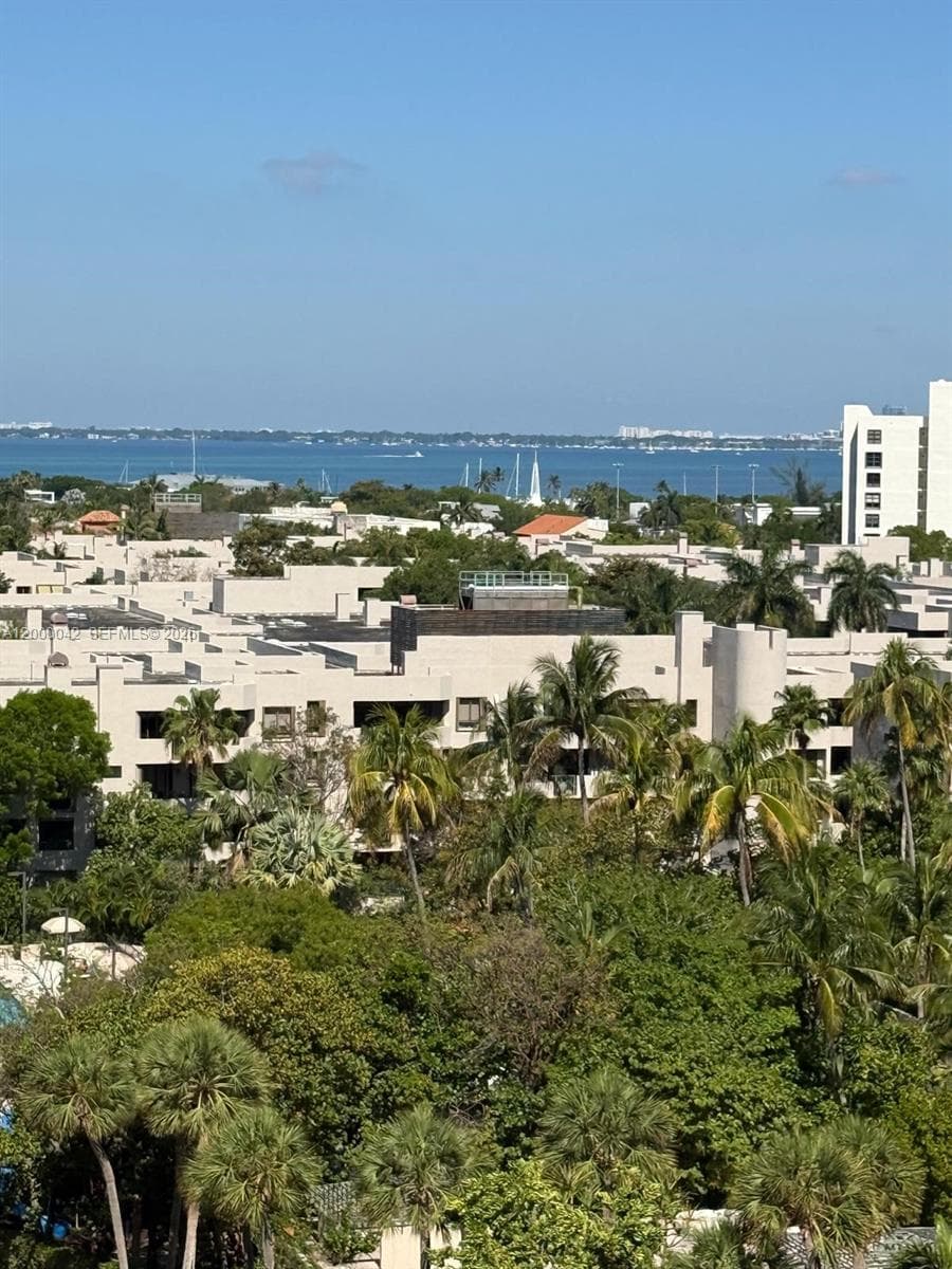 201 Crandon Blvd # 932, Key Biscayne FL 33149