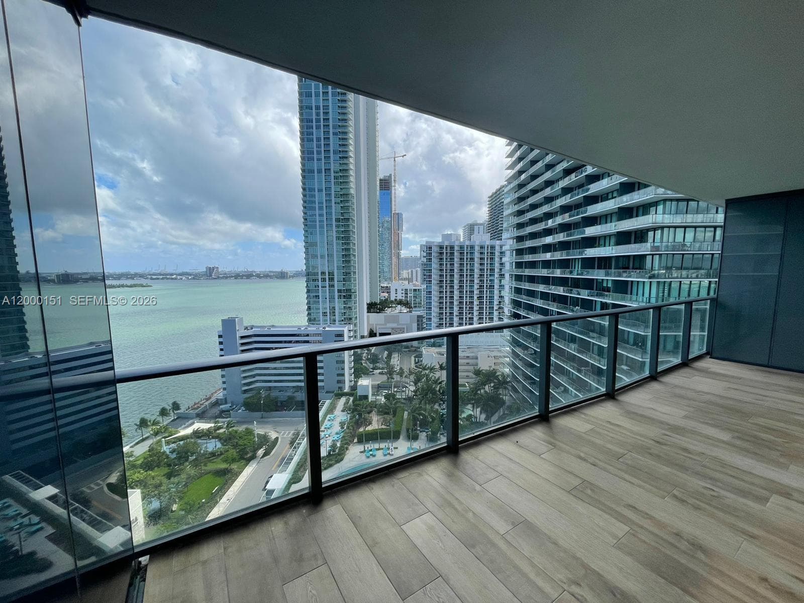 650 NE 32 street # 1805, Miami FL 33137
