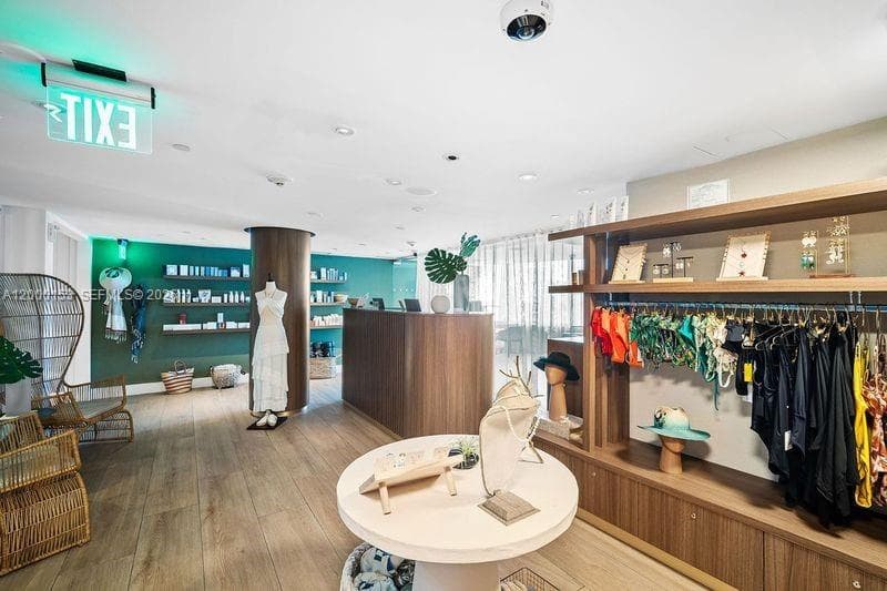 1100 West Ave # 819, Miami Beach FL 33139