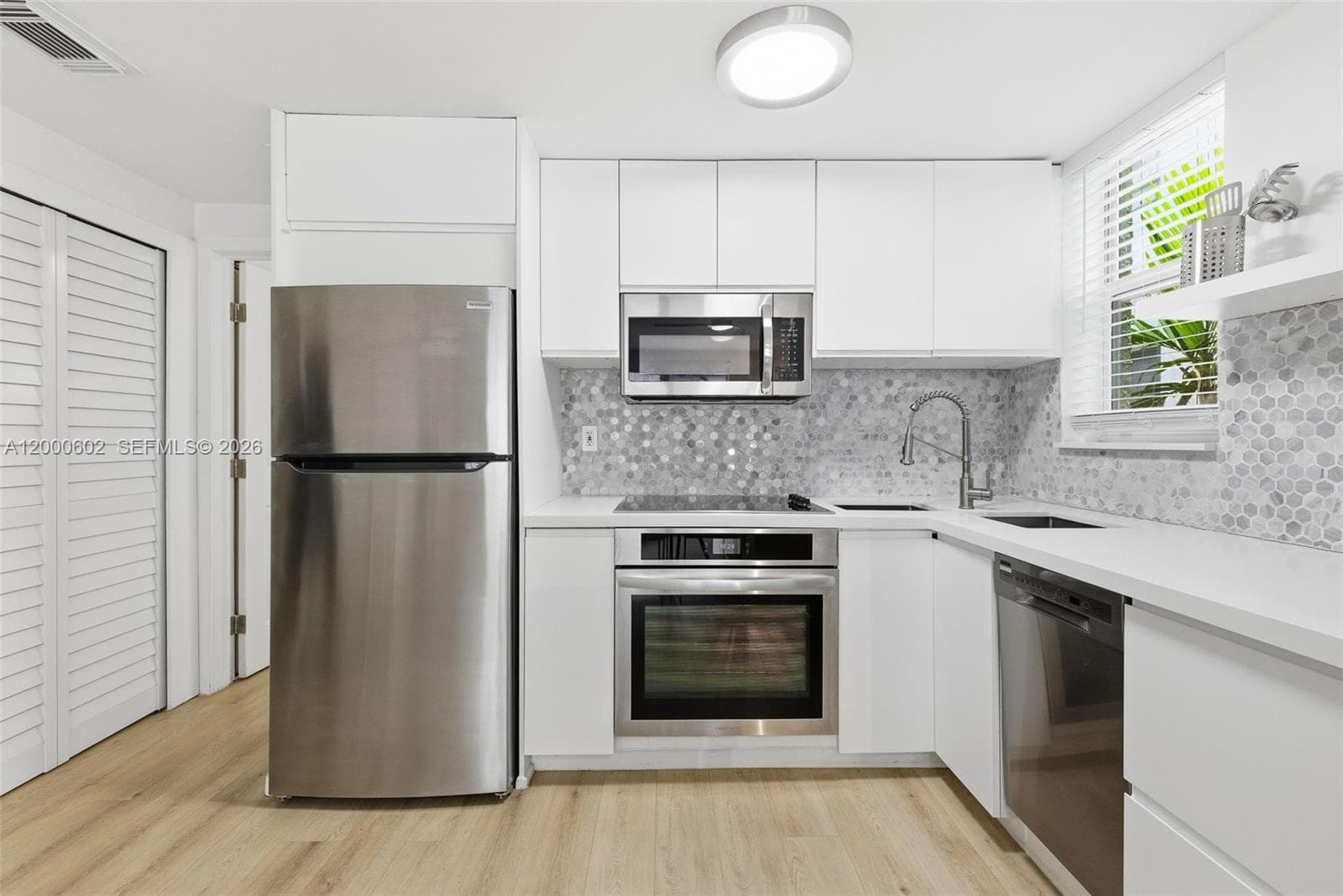 1550 Drexel Ave # 207, Miami Beach FL 33139
