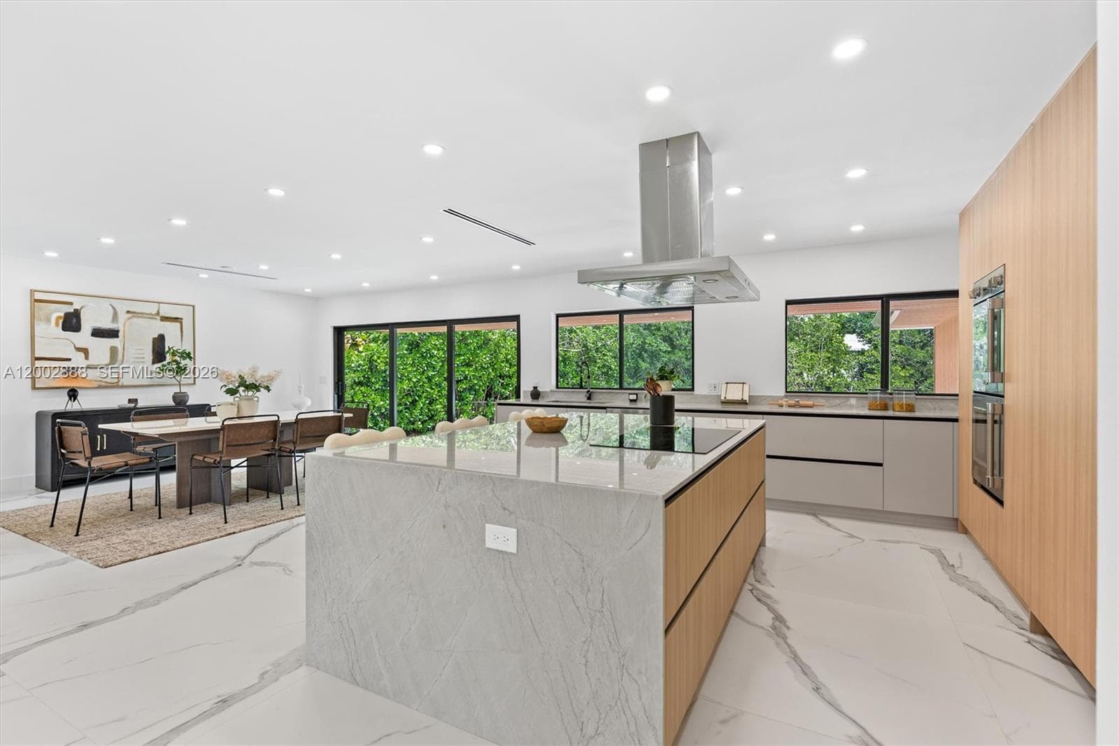19731 NE 24th Ave, Miami FL 33180