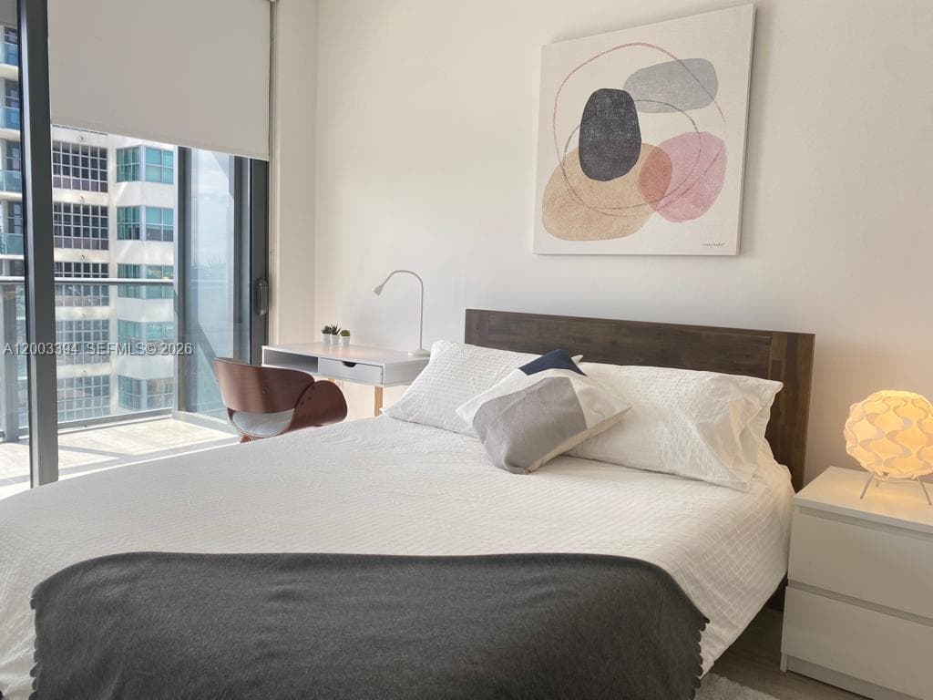121 NE 34th St # 1703, Miami FL 33137