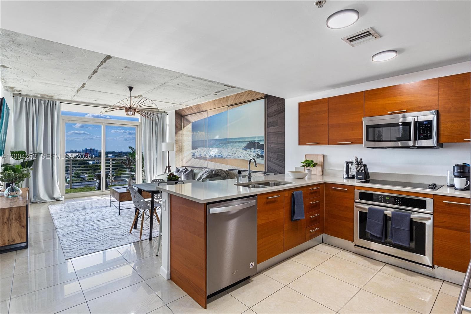 3250 NE 1st Ave # 913, Miami FL 33137