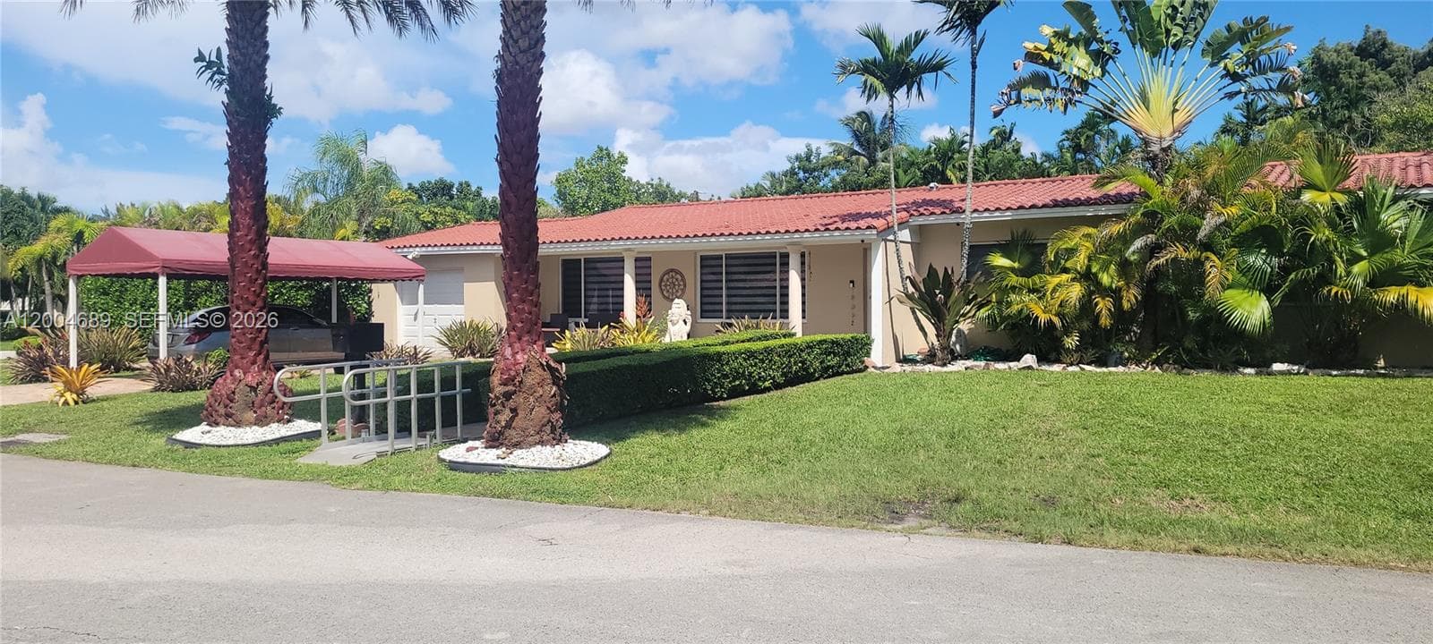 6021 SW 62nd Pl, South Miami FL 33143