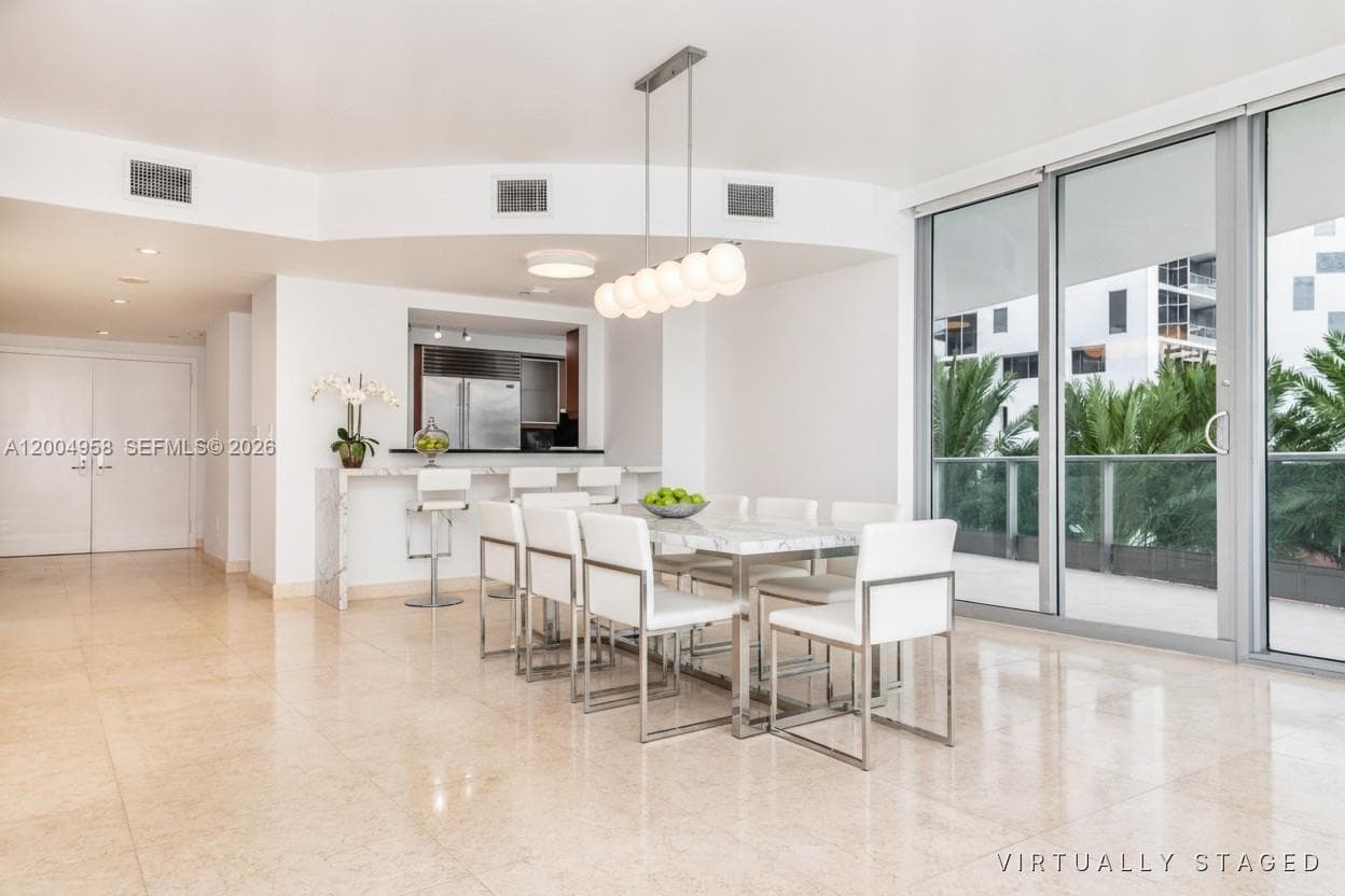 1331 Brickell Bay Dr # 302, Miami FL 33131