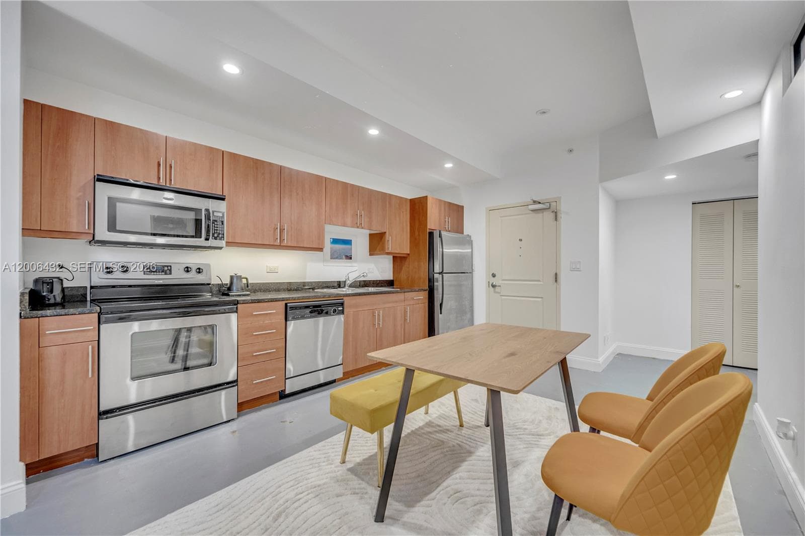 111 E Flagler St # 506, Miami FL 33131