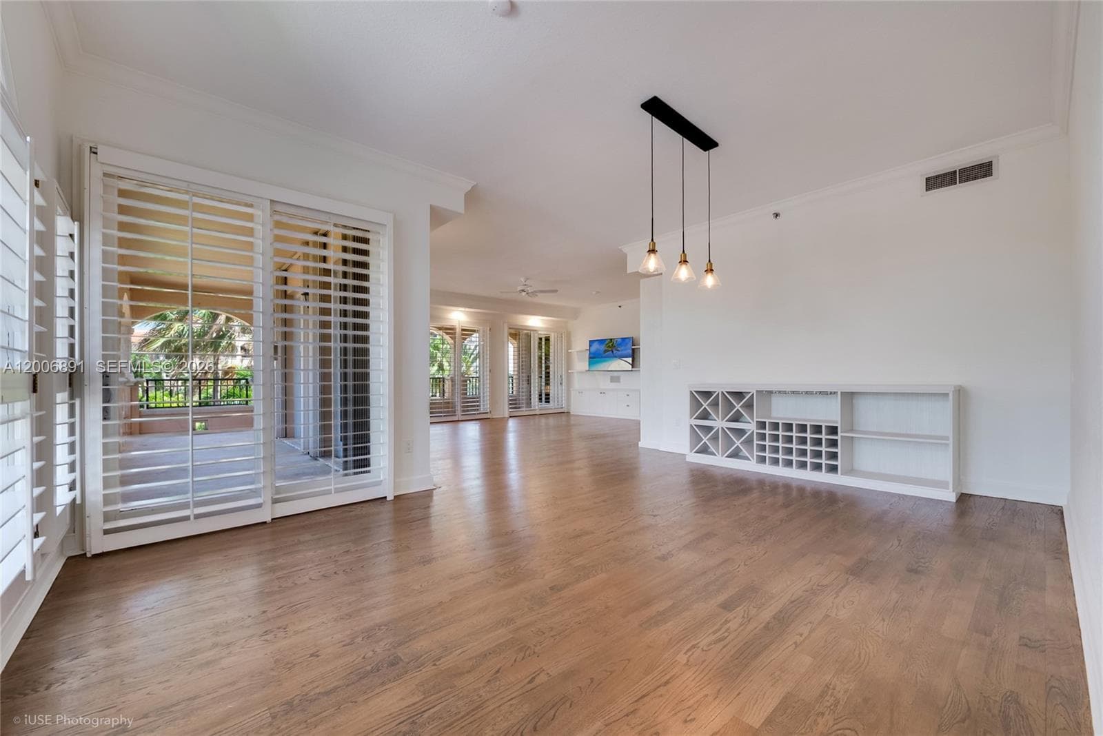 13643 Deering Bay Dr # 146, Coral Gables FL 33158